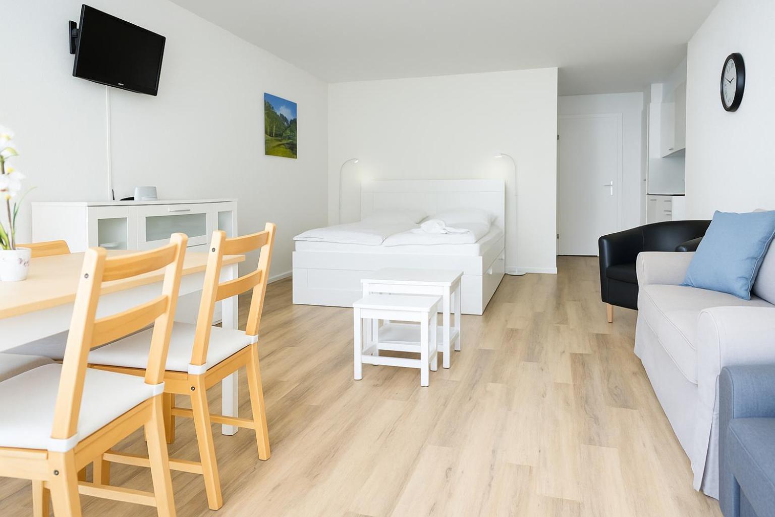 Rehwiesa Studio C04 By Arosa Stay ภายนอก รูปภาพ